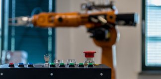 reesinls - roboty magazynowe 2.jpg
