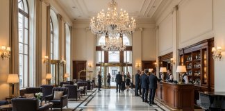 Wpływ wzornictwa wykładzin hotelowych na doświadczenia gości i wizerunek marki hotelu zaplecza_coniveo - wykładziny hotelowe.jpg