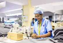 Jak powstaje wysokiej jakości odzież do pracy – proces produkcji krok po kroku angora-odziez.pl - 399-jak-powstaje-wysokiej-jakosci-odziez-do-pracy-proces-produkc.webp