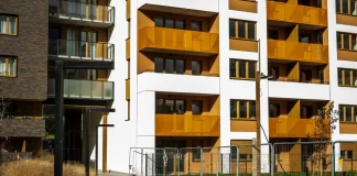 we-rent.pl - 260-czy-warto-inwestowac-w-mieszkania-na-wynajem-w-piastowie.webp